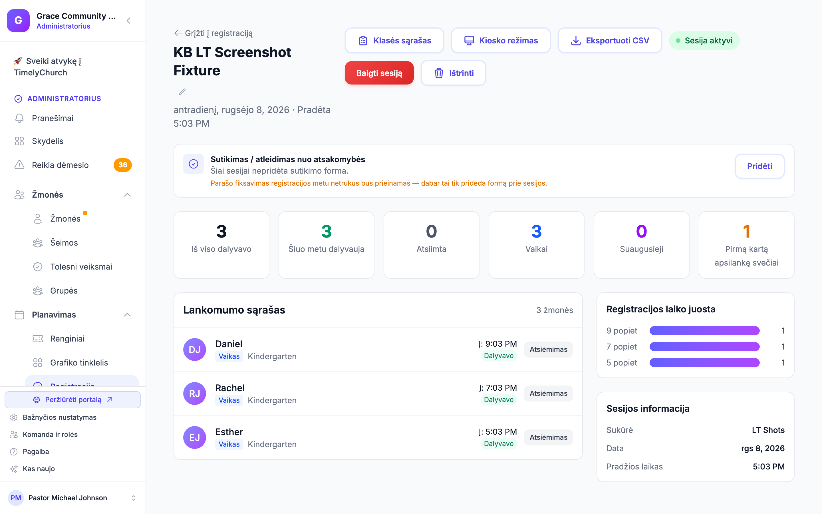 Registracijos laiko juosta sesijos detalių ataskaitoje, rodanti valandinę registracijų pasiskirstymą kaip mažą horizontalią juostinę diagramą šoninėje juostoje. Sesijos peržiūros puslapis atvaizduoja kortelę „Registracijos laiko juosta" tik tada, kai yra laiko juostos duomenų (registracijos, sugrupuotos pagal valandą). Norint ją pasiekti, reikia esamos sesijos su registracijomis; iš Registracijos stoties rodyklės juosta Aktyvios sesijos nuveda į sesijos detalių puslapį, spustelėjus sesijos pavadinimą. Priklauso nuo duomenų: demonstracinė bažnyčia gali neturėti aktyvios sesijos su kelių valandų registracijomis.